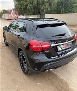 مرسيدس بنز GLA